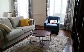 MAIRIE -APPT 75M2 -3 CHBRES Séparées